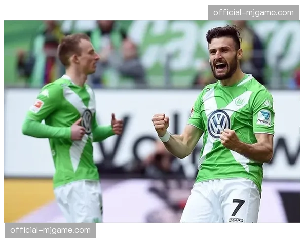 沃尔夫斯堡公布对阵柏林联大名单，三名后卫因伤缺阵