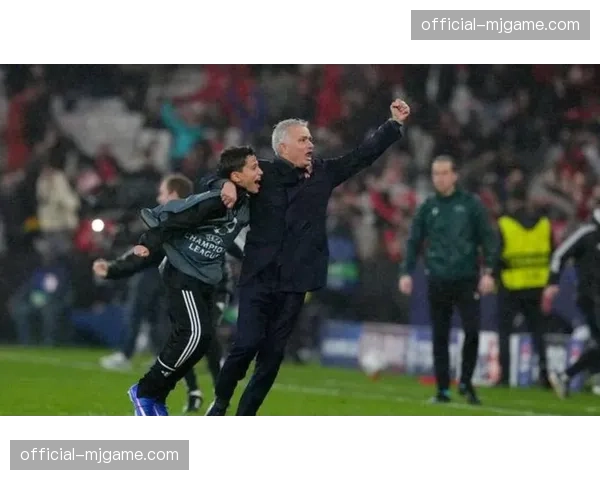 欧冠赛前最后一次合练，皇马全员健康，仅门迪进行单独恢复