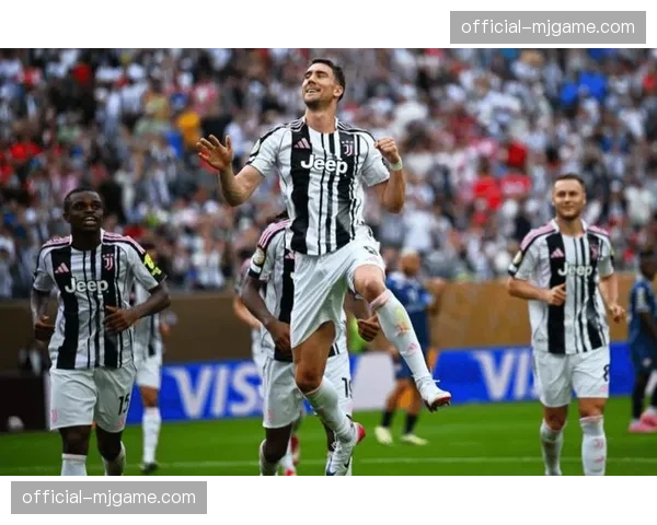 乌迪内斯老将德乌洛费乌替补登场后改变比赛节奏