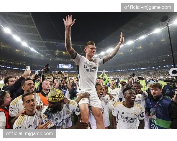 目标率领马竞站上欧洲之巅，拿下队史首座欧冠奖杯